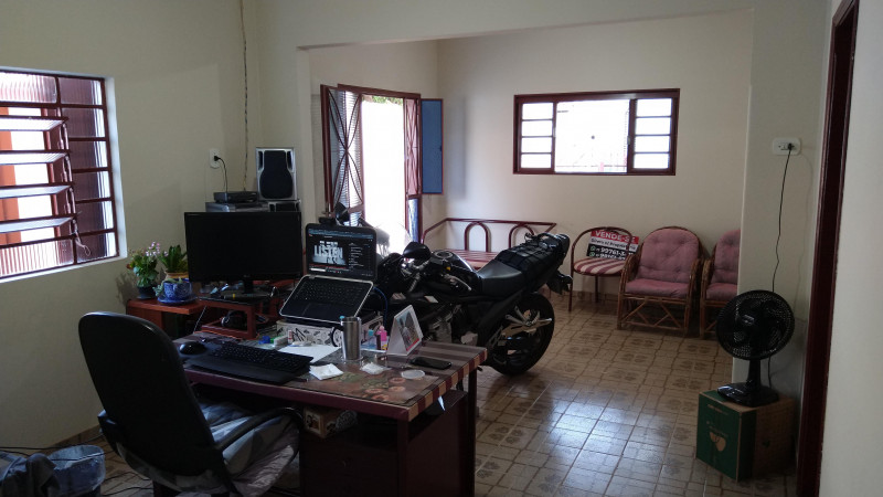 Casa à venda Vila São Joaquim com 174m² e 4 quartos por R$ 370.000 - 38568365-sala-2.jpg