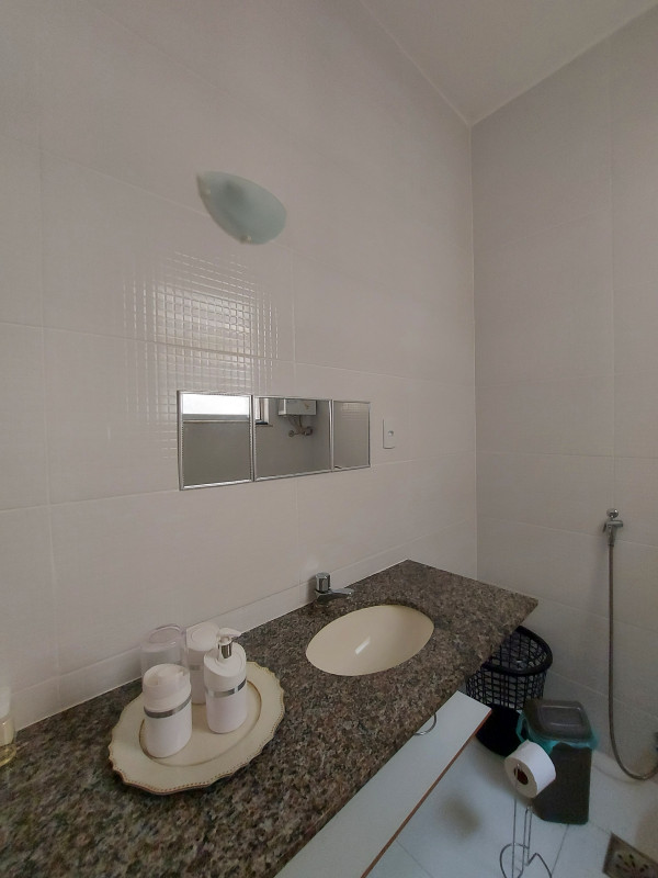 Cobertura à venda Copacabana com 180m² e 4 quartos por R$ 1.250.000 - 549184534-20220201-154407.jpg
