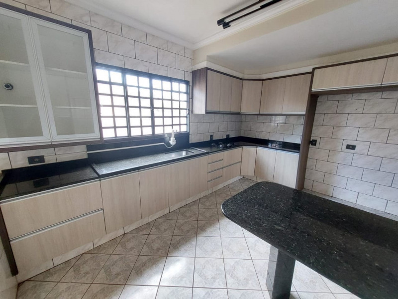 Casa à venda Centro com 375m² e 3 quartos por R$ 650.000 - 111633379-save-20230318-150509.jpg