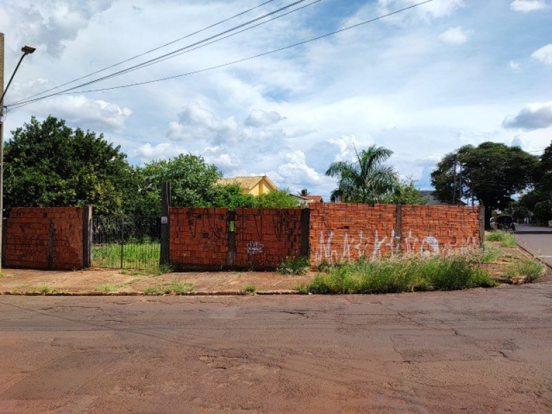Terreno à venda Vila Planalto com 355m² e 1 quarto por R$ 450.000 - 1281408492-506321630055836.jpg