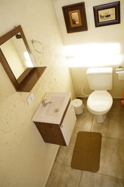 Casa à venda Jardim São Pedro com 266m² e 7 quartos por R$ 550.000 - 1703971549-img-20230422-wa0029.jpg