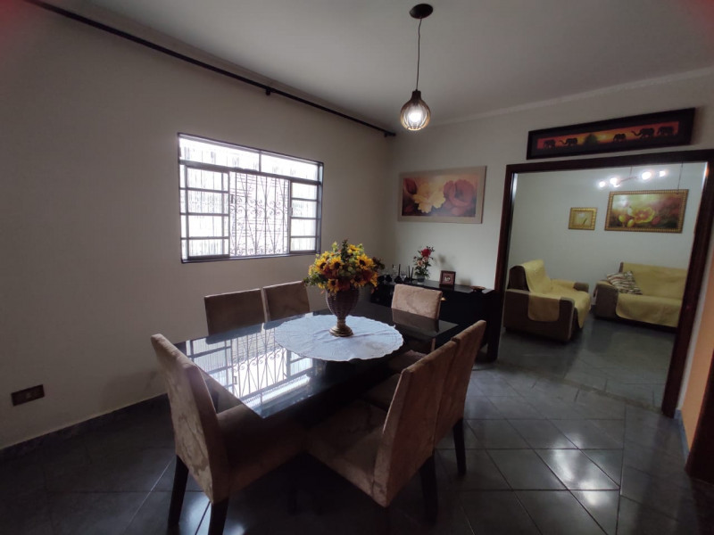 Casa à venda Jardim São Pedro com 266m² e 7 quartos por R$ 550.000 - 1738045404-img-20230323-wa0068.jpg