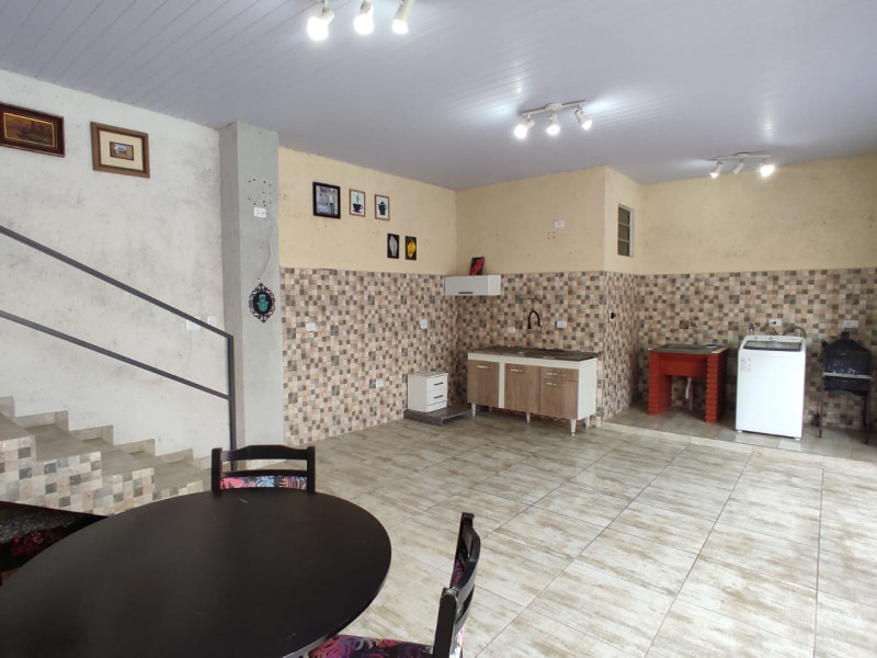 Casa à venda Jardim São Pedro com 266m² e 7 quartos por R$ 550.000 - 379369083-img-20230323-wa0058.jpg