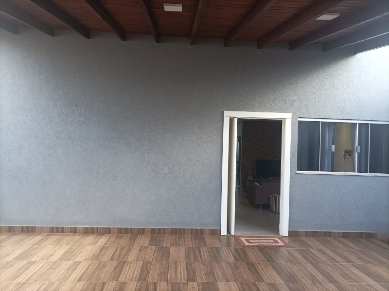 Casa à venda Cel. Antonino com 250m² e 3 quartos por R$ 650.000 - 1594763823-whatsapp-image-2023-04-25-at-08.jpeg