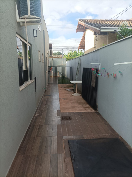 Casa à venda Cel. Antonino com 250m² e 3 quartos por R$ 650.000 - 16031757-whatsapp-image-2023-04-25-at-08.jpeg