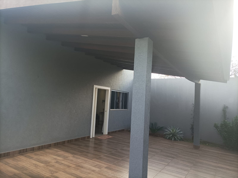 Casa à venda Cel. Antonino com 250m² e 3 quartos por R$ 650.000 - 970930252-whatsapp-image-2023-04-25-at-08.jpeg