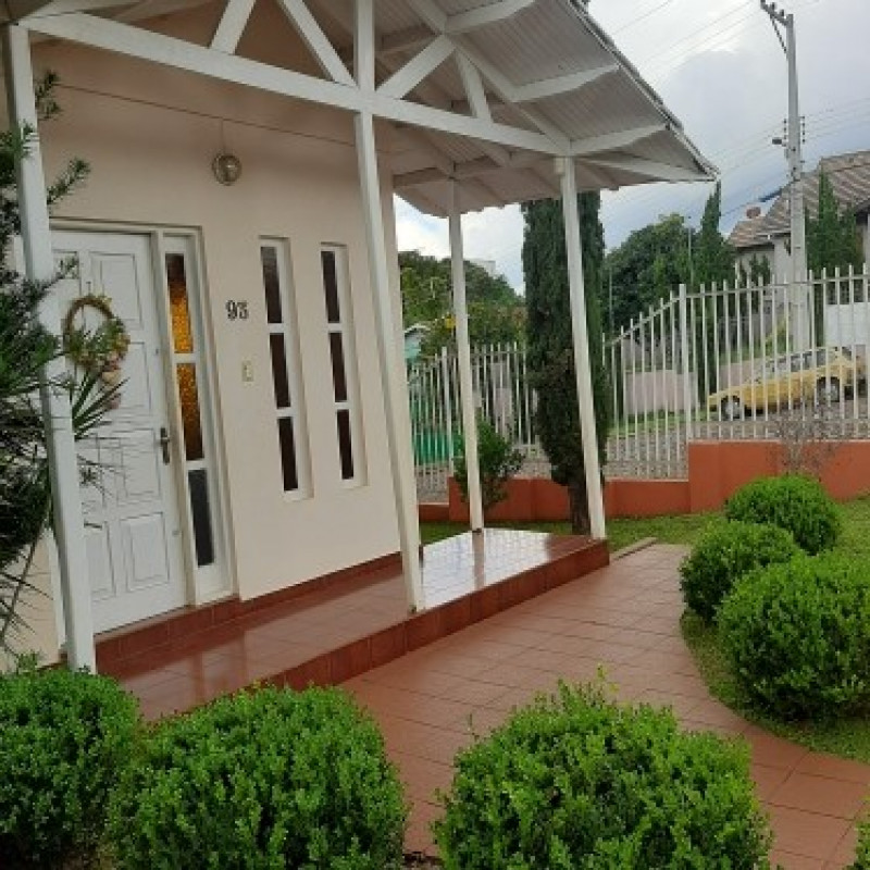 Casa à venda Osvaldo Aranha com 196m² e 4 quartos por R$ 750.000 - 1032534934-thumbnail-20220511-150436.jpg