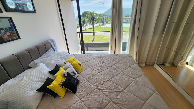 Casa de condomínio à venda Centro com 207m² e 4 quartos por R$ 1.600.000 - 1386570817-1b45dfa4-a424-46f9-b5a7-2a914a7e9b9b.jpeg
