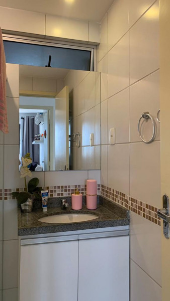 Apartamento à venda Indianópolis com 67m² e 3 quartos por R$ 260.000 - 1916911286-582d32b3-79ee-45b8-97cb-85477fb990e4.jpeg