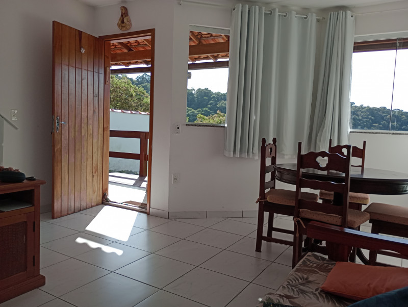 Casa à venda Vila Suissa com 111m² e 2 quartos por R$ 370.000 - 1443007464-img-20230422-083531529-mfnr.jpg
