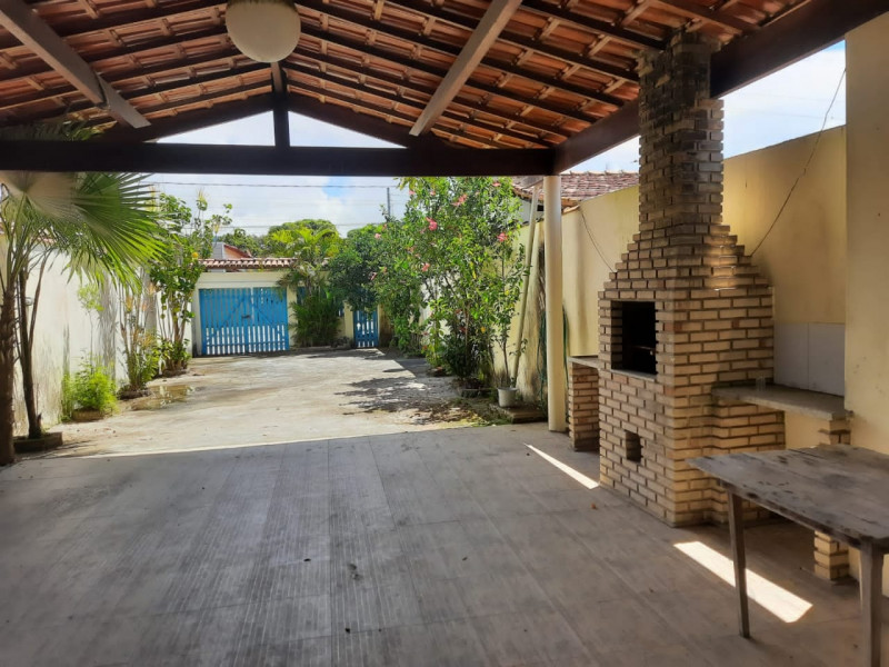 Casa à venda Centro com 320m² e 8 quartos por R$ 349.000 - 45505710-frente-casa.jpg