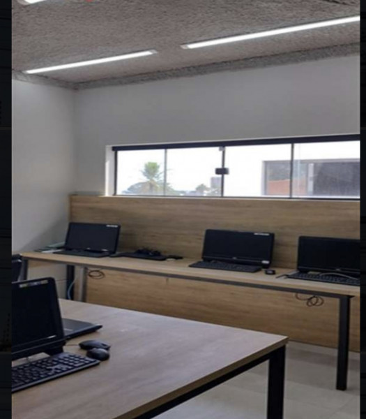 Comercial para alugar Centro com 15m² e 1 quarto por R$ 1.100 - 1184392636-img-5294.jpeg