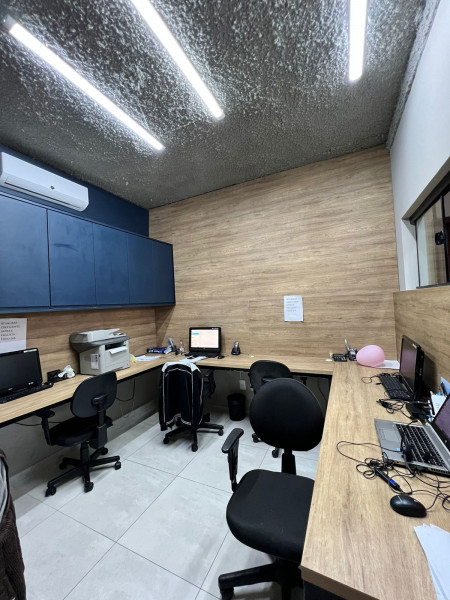Comercial para alugar Centro com 15m² e 1 quarto por R$ 1.100 - 600103195-0e1f0990-32ca-4789-90f1-e70bf274d24f.jpeg