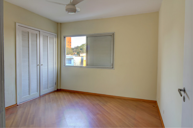 Apartamento à venda Planalto Paulista com 80m² e 2 quartos por R$ 500.000 - 2140802631-12-quarto-do-fundo.jpg