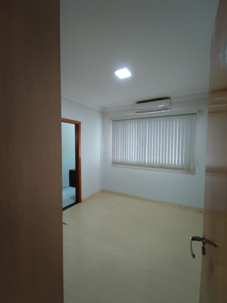 Casa à venda Residencial Furlan com 250m² e 2 quartos por R$ 560.000 - 1670646888-72ae487b-345b-4761-afbf-02cfaed29b3f.jpeg