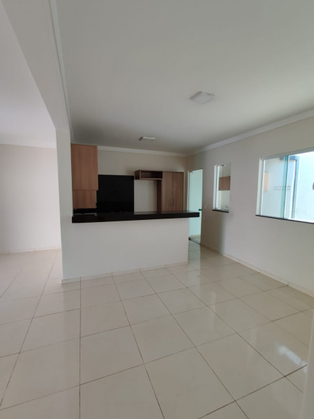 Casa à venda Residencial Furlan com 250m² e 2 quartos por R$ 560.000 - 2045702195-8ee446c3-7992-4ef8-a5e7-a9ad25ba78ad.jpeg
