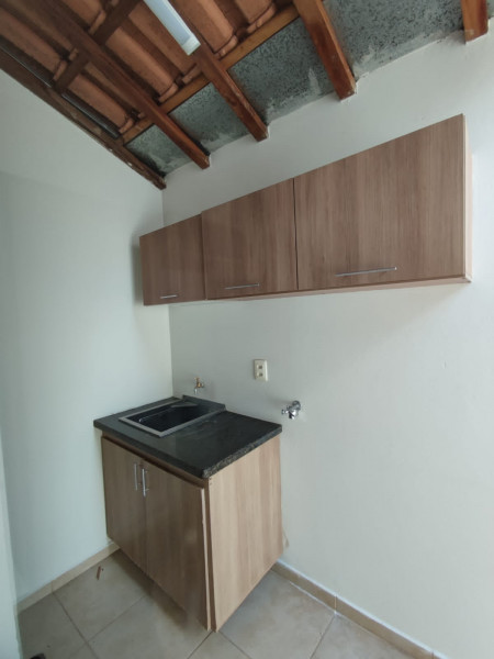 Casa à venda Residencial Furlan com 250m² e 2 quartos por R$ 560.000 - 2076387258-859ac915-f1e8-472f-956f-03d9c77ba4bc.jpeg