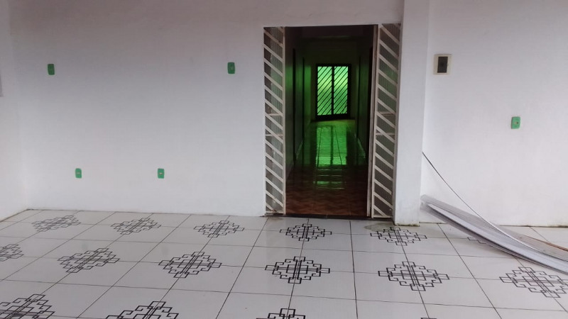 Casa à venda Cidade Nova com 250m² e 3 quartos por R$ 300.000 - 1689084709-img-20230429-wa0073.jpg