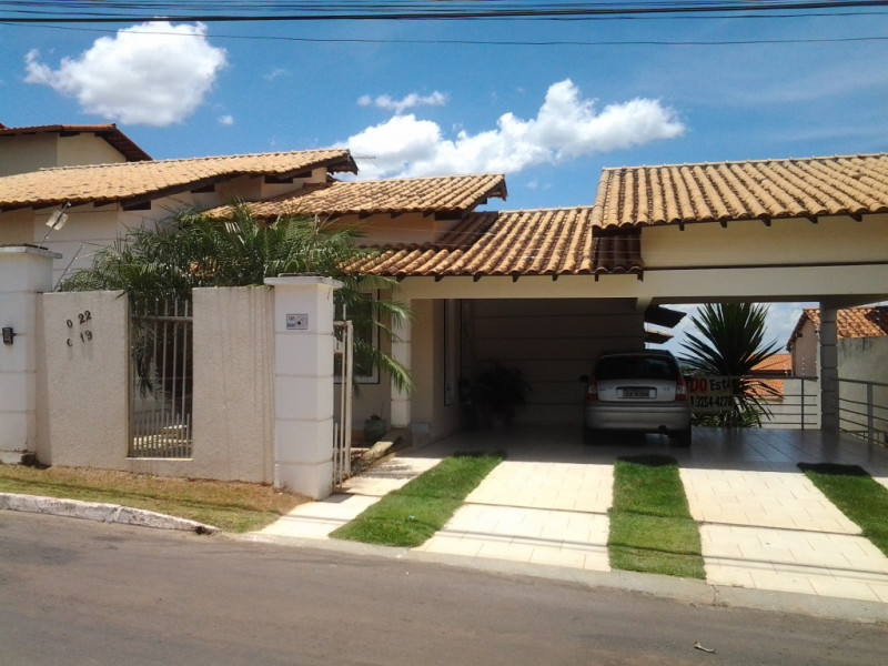 Casa de condomínio à venda Centro com 425m² e 4 quartos por R$ 1.730.000 - 1516160350-3337357c-9da8-441f-ba49-e74078fcbb8c.jpeg