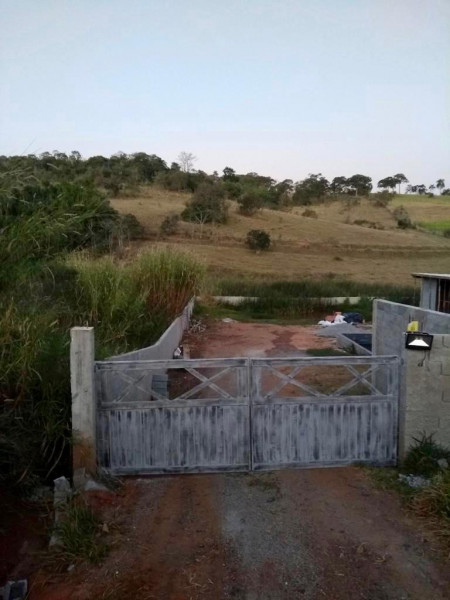 Chácara à venda Bairro Canedos com 1000m² e 2 quartos por R$ 578.000 - 132113794-c9adaba3-8d94-4ebe-9e84-5cd3f9270e19.jpeg