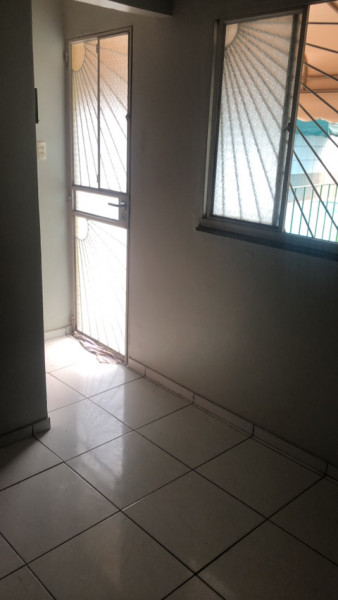 Casa à venda Centro com 10m² e 6 quartos por R$ 800.000 - 2001027838-c5e82546-5ff4-4b36-9e93-56db0f7a864f.jpeg