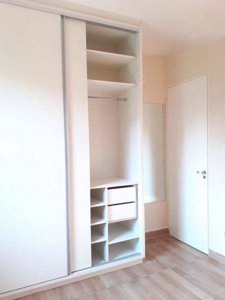 Apartamento à venda Vargeao com 55m² e 2 quartos por R$ 225.000 - 1586770246-img-6855.JPG