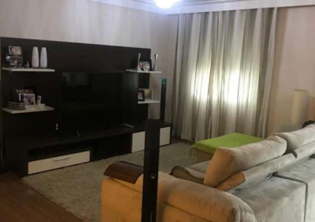 imóvel com 125m²