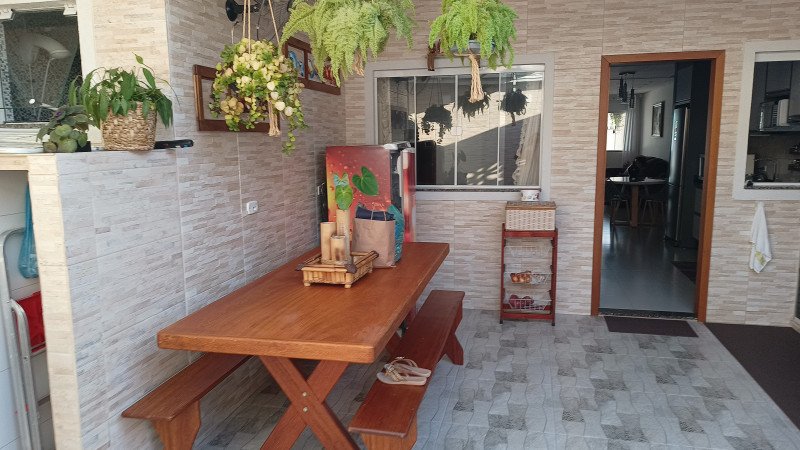 Casa à venda Balneário Luciane com 90m² e 3 quartos por R$ 525.000 - 193795723-img-20230320-170156908.jpg