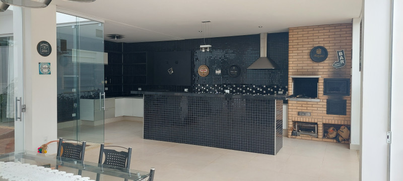 Casa de condomínio à venda Centro com 1000m² e 5 quartos por R$ 4.300.000 - 1009384852-espaco-gourmet-3.jpg