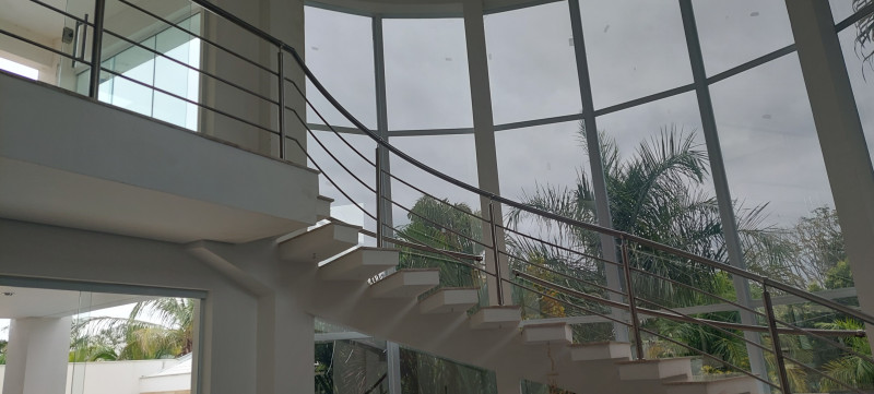 Casa de condomínio à venda Centro com 1000m² e 5 quartos por R$ 4.300.000 - 1222194518-vista-escada-2.jpg