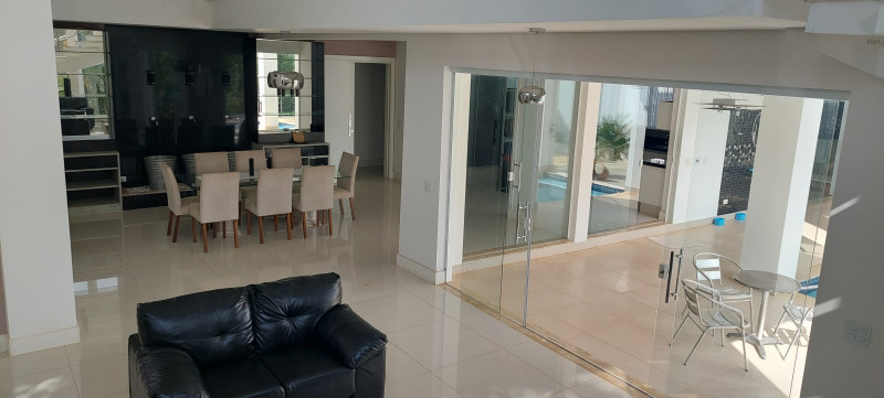 Casa de condomínio à venda Centro com 1000m² e 5 quartos por R$ 4.300.000 - 1700519520-vistas-salas-4.jpg