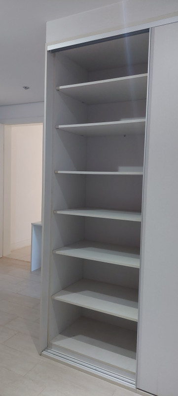 Casa de condomínio à venda Centro com 1000m² e 5 quartos por R$ 4.300.000 - 1975493503-suite-2-piso-inf-3.jpg