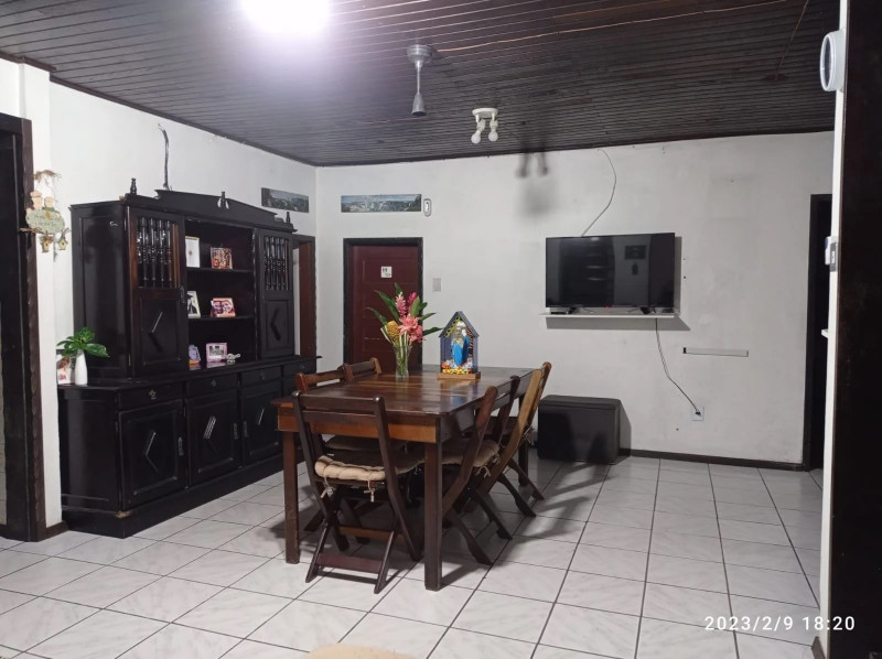 Casa à venda Centro (Pirabeiraba) com 325m² e 6 quartos por R$ 790.000 - 47932832-whatsapp-image-2023-04-24-at-18.jpeg