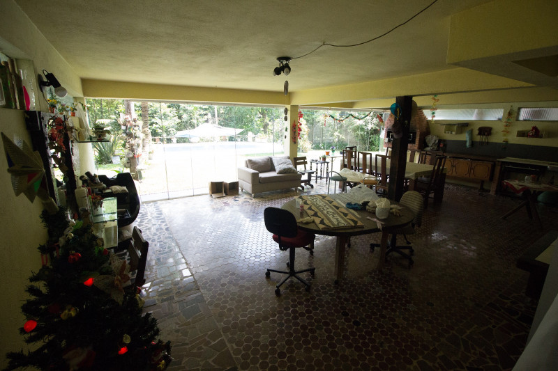 Casa de condomínio à venda Jardim Colibri com 213m² e 3 quartos por R$ 1.300.000 - 1468969690-salao.jpg