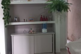 Casa à venda Vila Aurea (Vicente de Carvalho) com 380m² - 3 dormitórios -  vagas - R$ 470.000 - 1475211346-inbound1765631501194109343.jpg