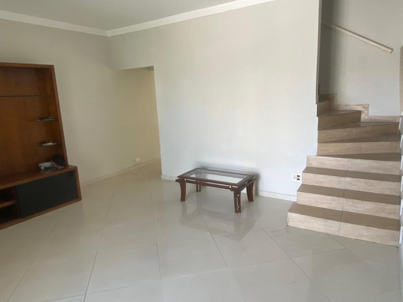 Casa à venda Vila Bancária Munhoz com 250m² e 3 quartos por R$ 835.000 - 609151946-img-20230501-wa0149.jpg