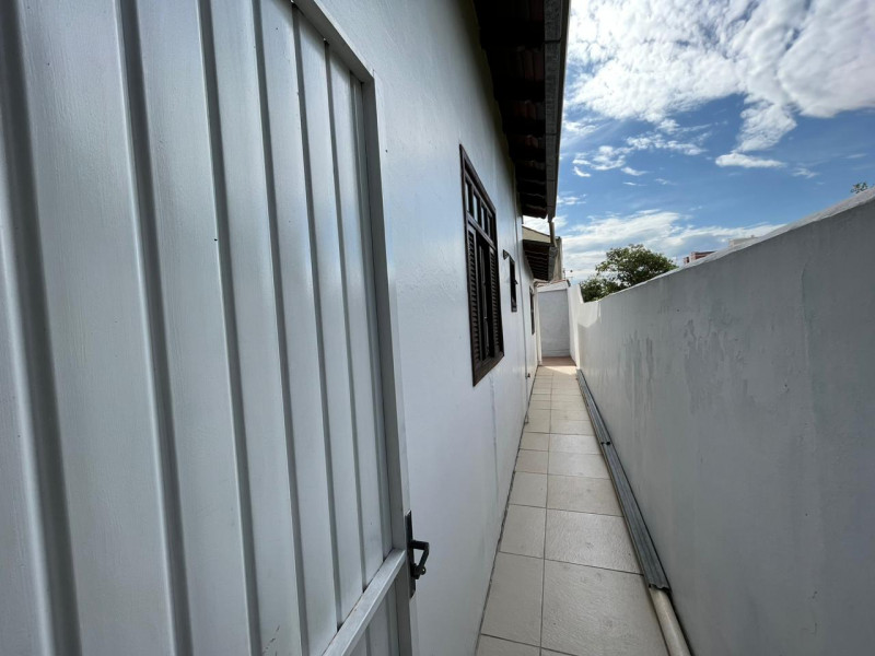 Casa à venda Nossa Senhora das Gracas com 300m² e 2 quartos por R$ 580.000 - 1399825473-img-20230428-wa0036.jpg