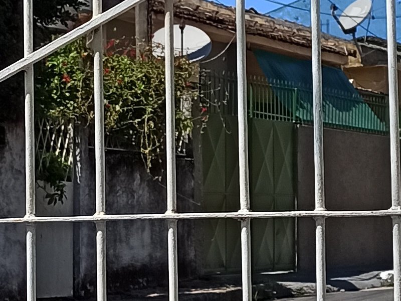 Casa à venda Itaúna com 270m² e 3 quartos por R$ 300.000 - 1818526879-1681262466178.jpg
