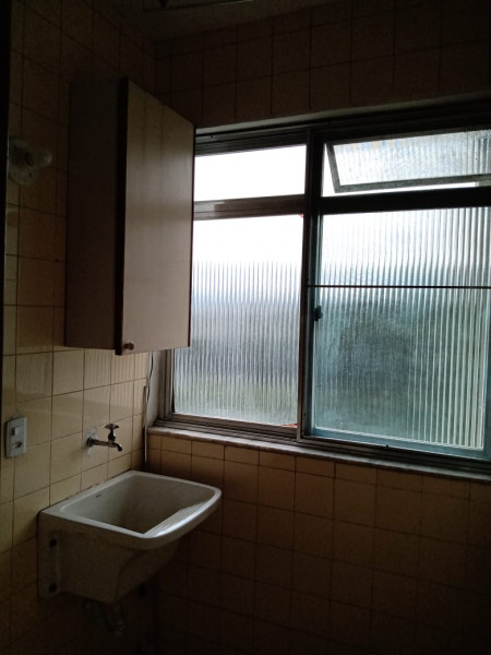 Terreno à venda Tijuca com 898m² e 3 quartos por R$ 200.000 - 1878586122-5-area-de-servico.jpg