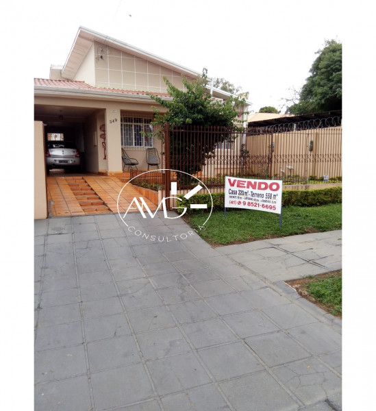 Casa à venda Bacacheri com 250m² e 3 quartos por R$ 950.000 - 1485968864-frente-0.jpg