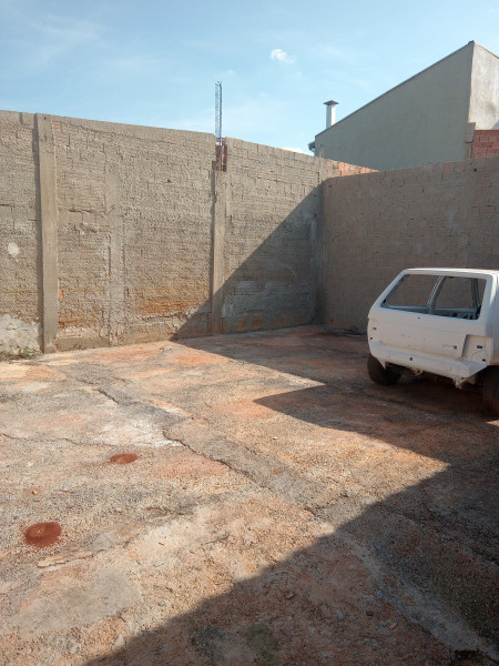 Casa à venda Residencial Astória com 360m² e 2 quartos por R$ 300.000 - 1130468396-img-20230507-142444-092.jpg