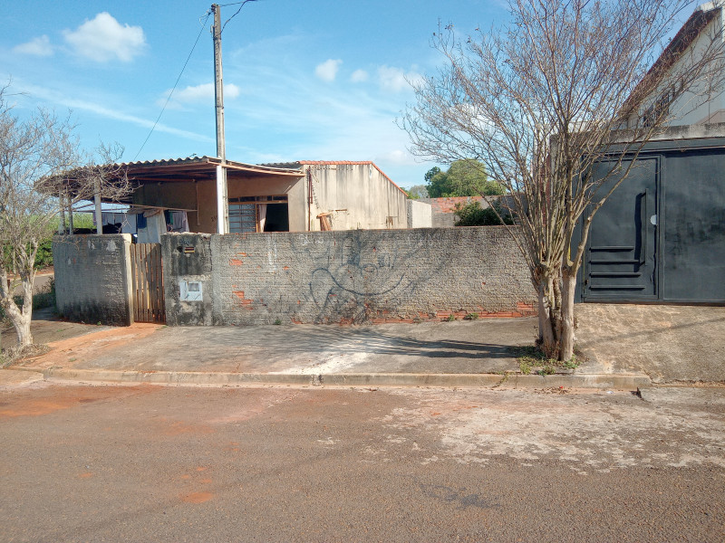 Casa à venda Residencial Astória com 360m² e 2 quartos por R$ 300.000 - 443027713-img-20230507-142547-692.jpg