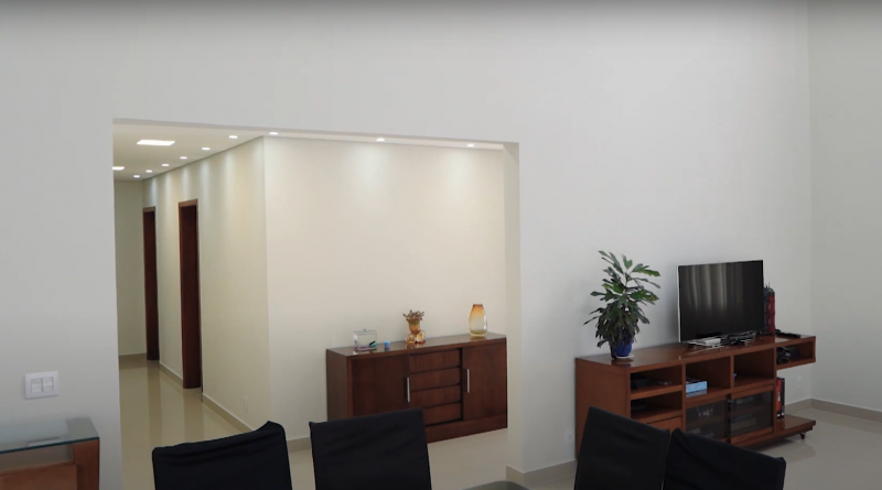 Casa de condomínio à venda Teixeirinha com 300m² e 4 quartos por R$ 1.900.000 - 1606717777-2023-05-07-21h34-31.png
