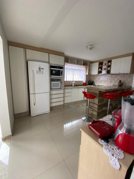 Casa à venda Novo Mundo com 142m² e 4 quartos por R$ 1.250.000 - 629674122-whatsapp-image-2023-05-07-at-20.jpeg