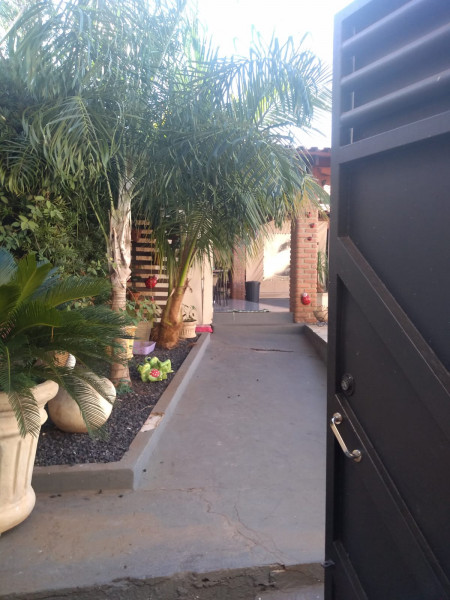 Casa à venda Res. Macedo Teles I com 324m² e 3 quartos por R$ 650.000 - 1589368346-img-20230506-wa0094.jpg