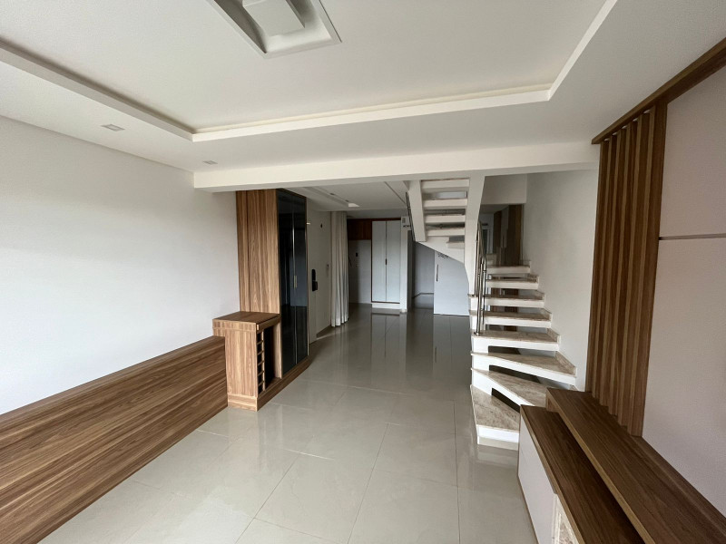 Casa de condomínio à venda Campina do Siqueira com 185m² e 3 quartos por R$ 820.000 - 1362277938-whatsapp-image-2023-05-08-at-09.jpeg
