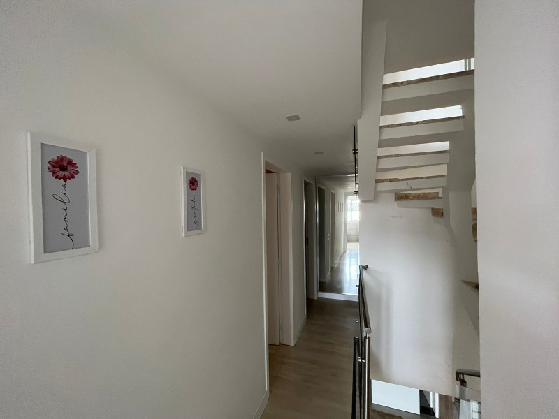 Casa de condomínio à venda Campina do Siqueira com 185m² e 3 quartos por R$ 820.000 - 160672404-whatsapp-image-2023-05-08-at-09.jpeg