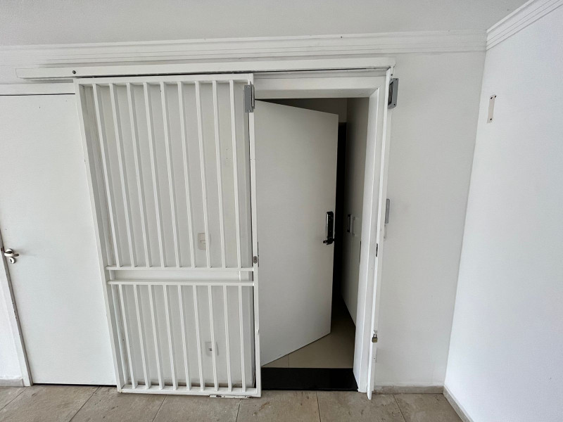Casa de condomínio à venda Campina do Siqueira com 185m² e 3 quartos por R$ 820.000 - 1938482194-whatsapp-image-2023-05-08-at-09.jpeg
