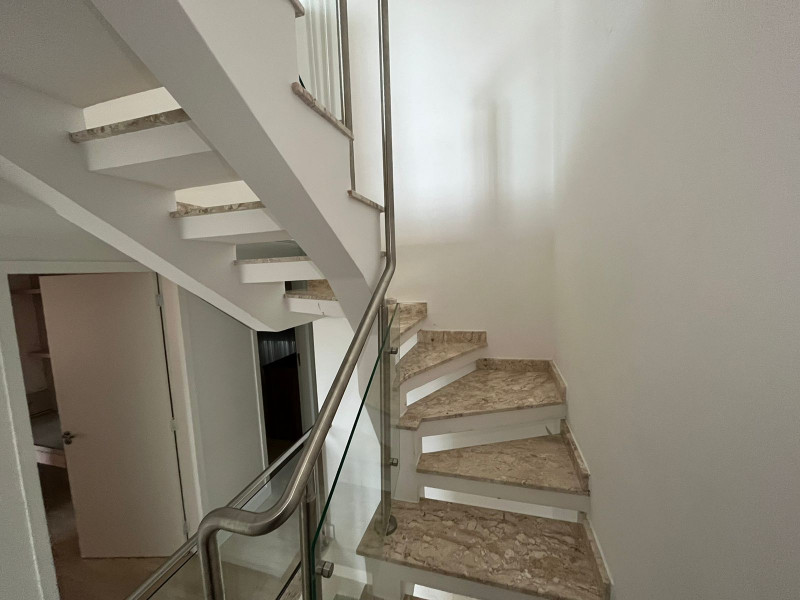 Casa de condomínio à venda Campina do Siqueira com 185m² e 3 quartos por R$ 820.000 - 2041234422-whatsapp-image-2023-05-08-at-09.jpeg