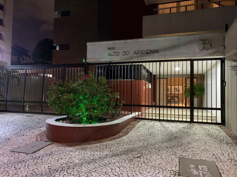 Apartamento à venda Jardim Apipema com 182m² e 4 quartos por R$ 1.189.000 - 1735566041-d9e20a57-8d19-47cf-ab03-8d6160d0de5c.jpeg